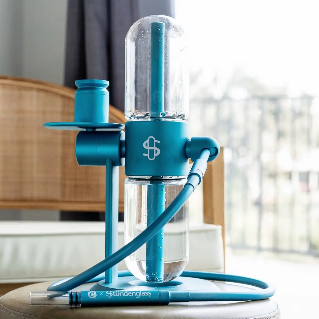 💦 Sanfter Inhale, voller Hit – warum Wasserfilter wie der Stündenglass ein Gamechanger sind - Pure-Vape.de